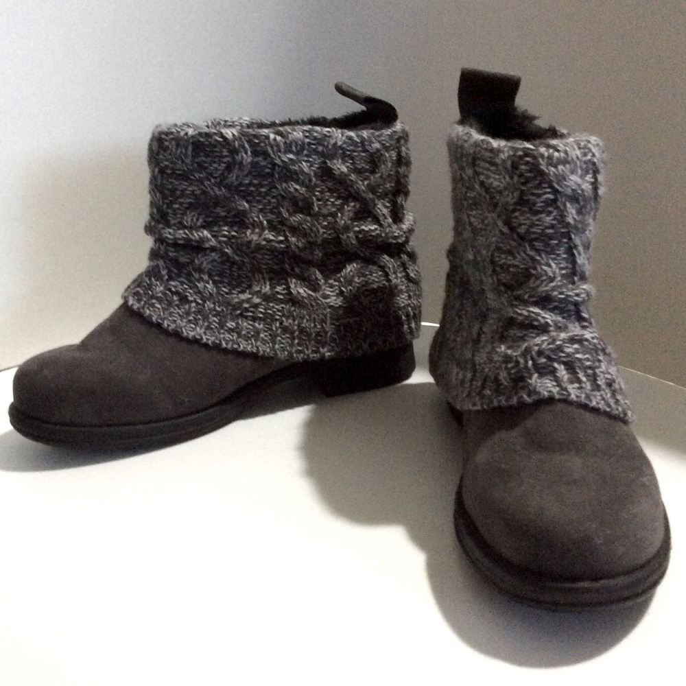 NWOT LUK-EES by MUK LUKS ankle booties